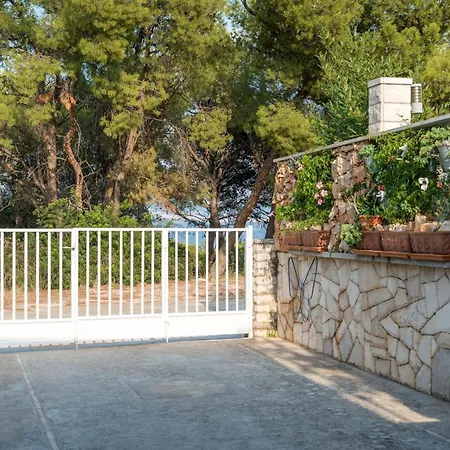 Apartment Jelena *