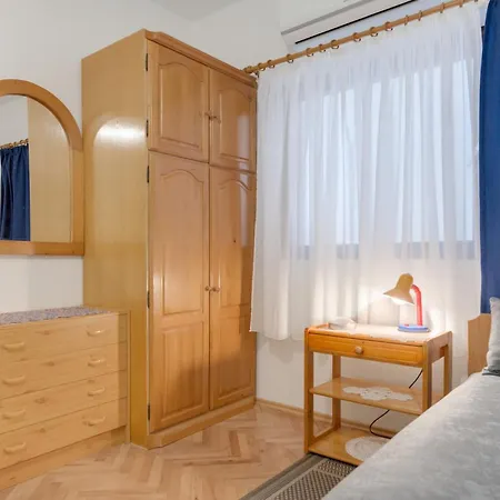 Apartment Jelena